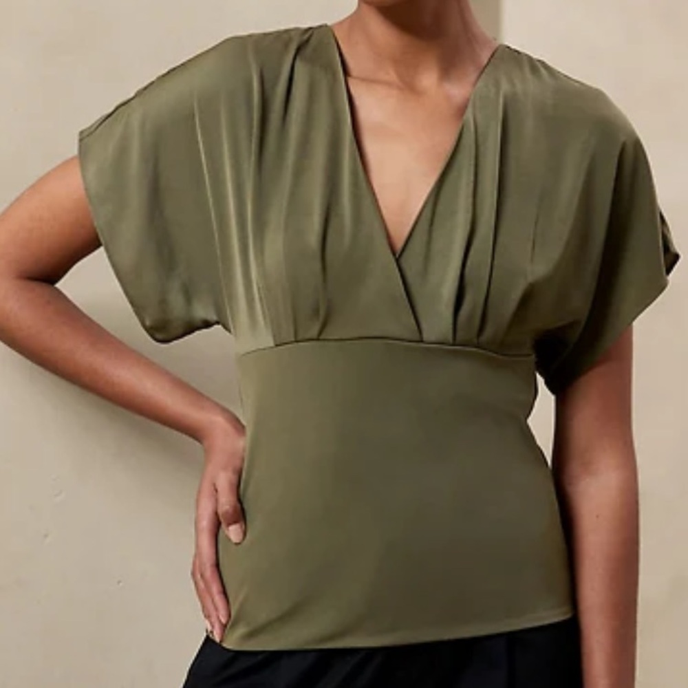 NWT | Banana Republic Tie-Back Top